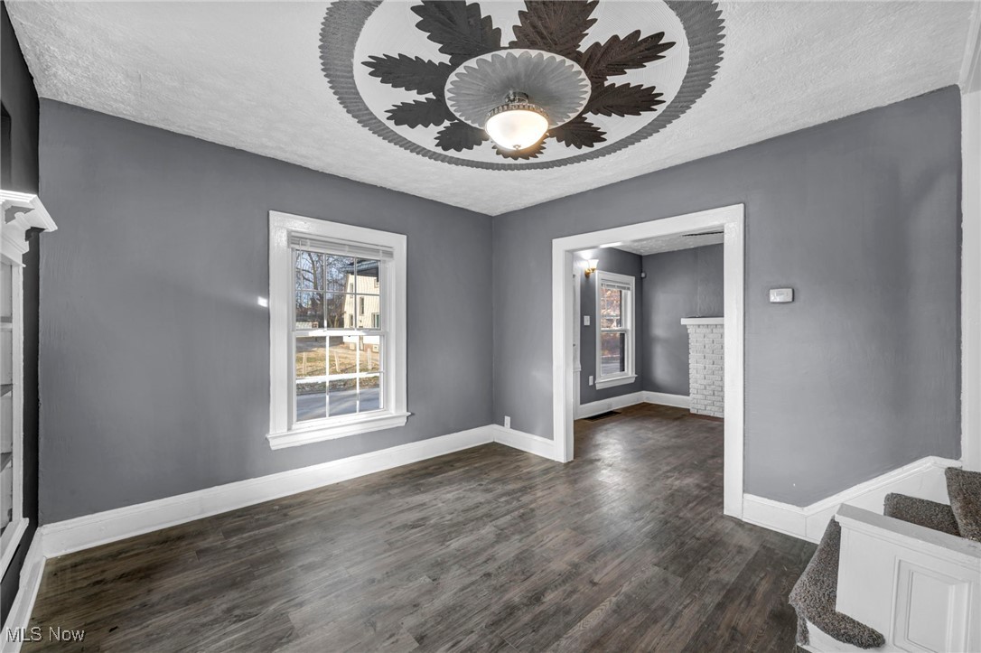 Lw Kelley Co Milan Hayden - Residential