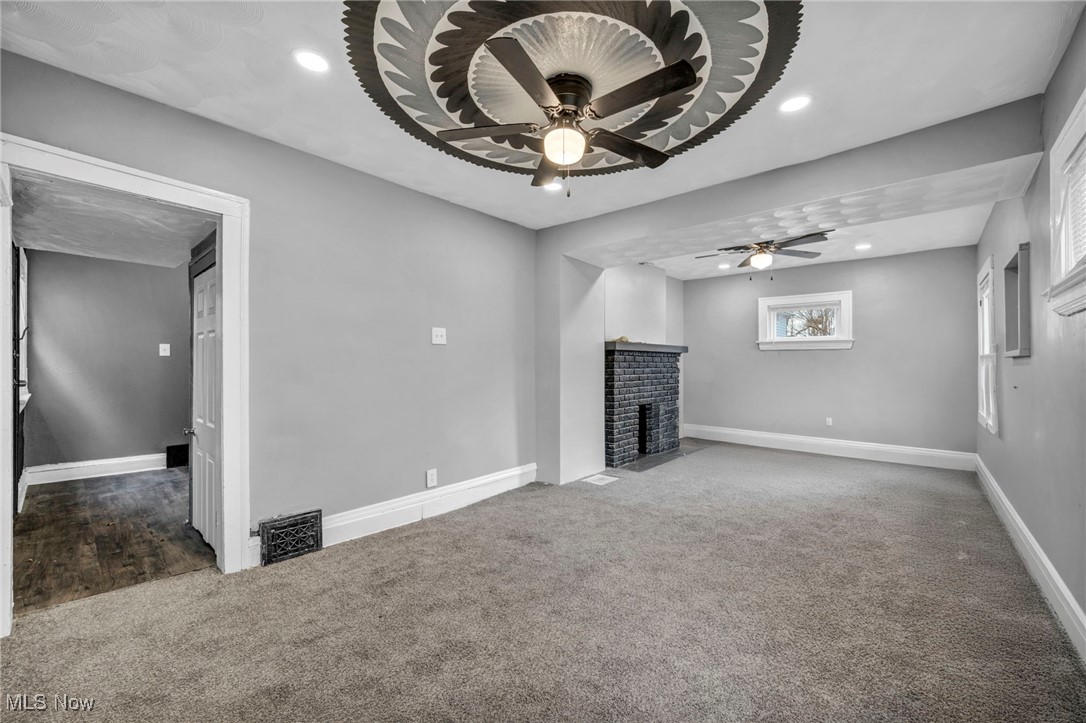 Lw Kelley Co Milan Hayden - Residential