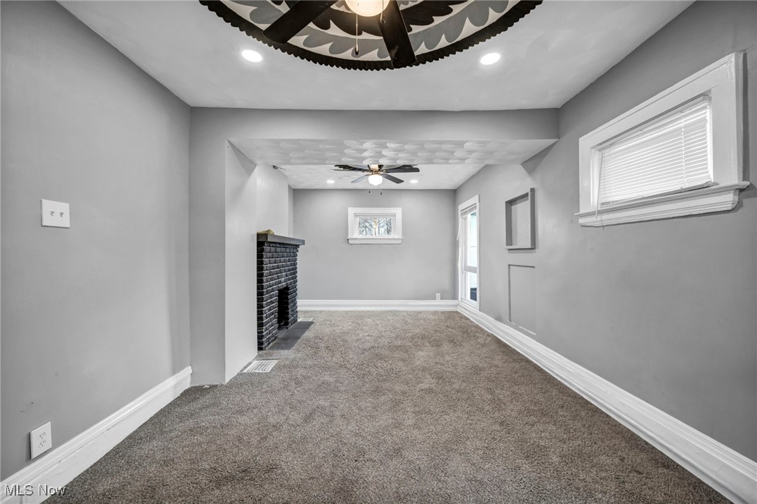 Lw Kelley Co Milan Hayden - Residential