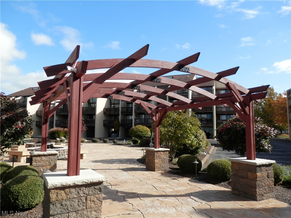 Shores Condo - Residential