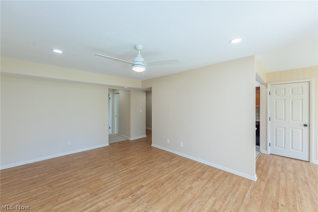 Oak Knolls Condo - Residential