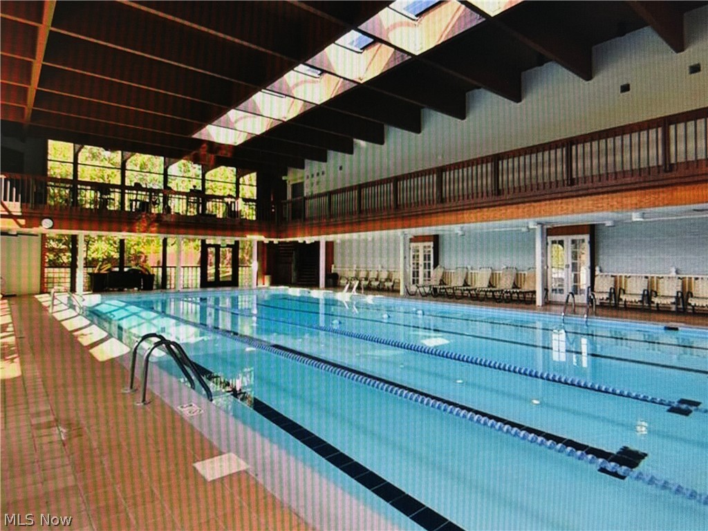 Oak Knolls Condo - Residential