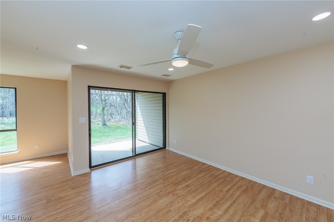 Oak Knolls Condo - Residential