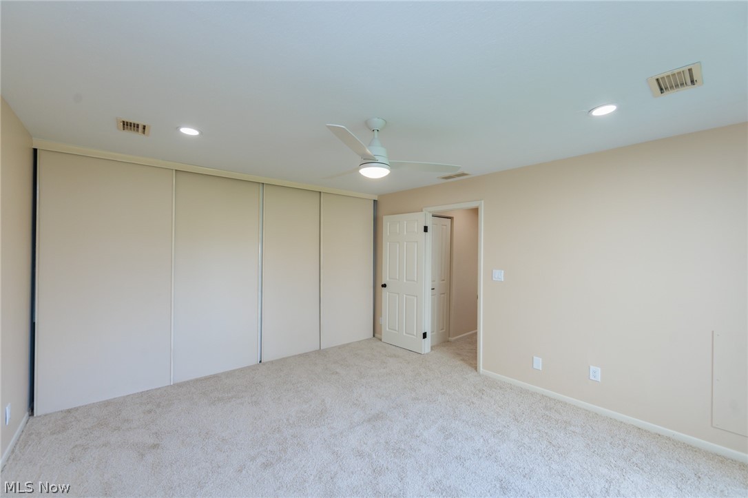 Oak Knolls Condo - Residential