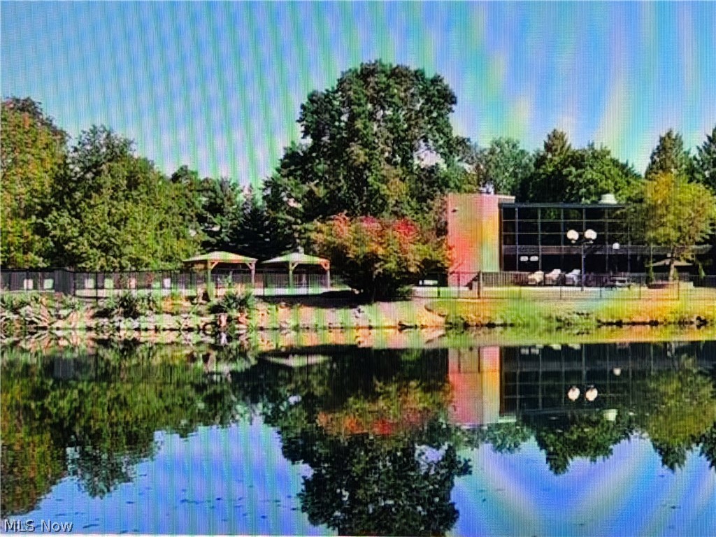 Oak Knolls Condo - Residential