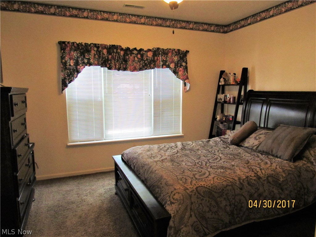 Cross Creek Condo - Residential