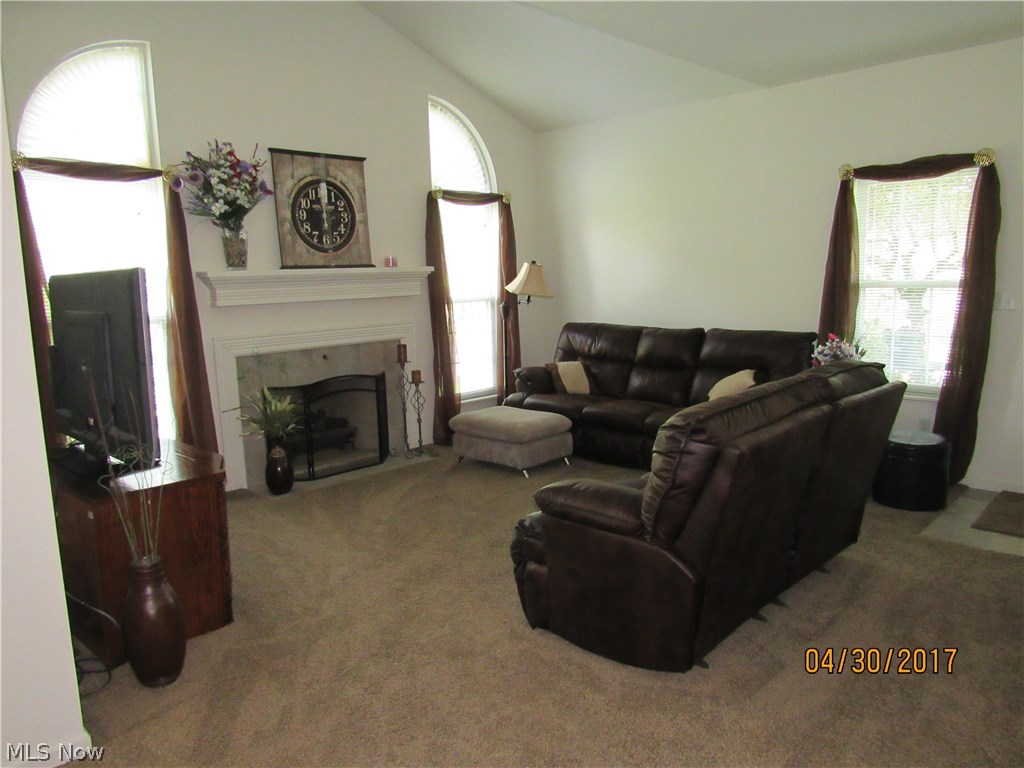 Cross Creek Condo - Residential