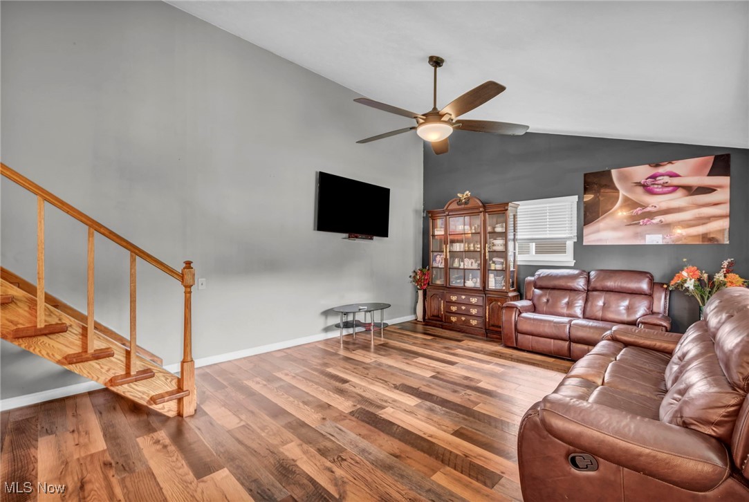 Charring Cross Meadows Ph 2 - Residential