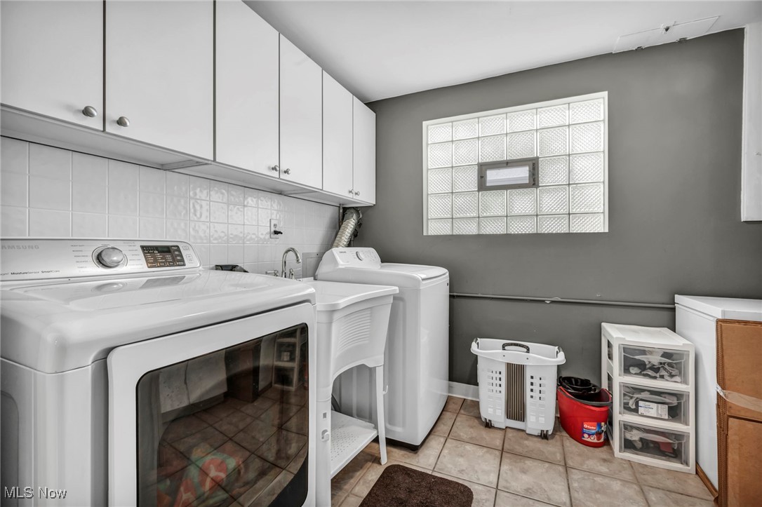 Charring Cross Meadows Ph 2 - Residential