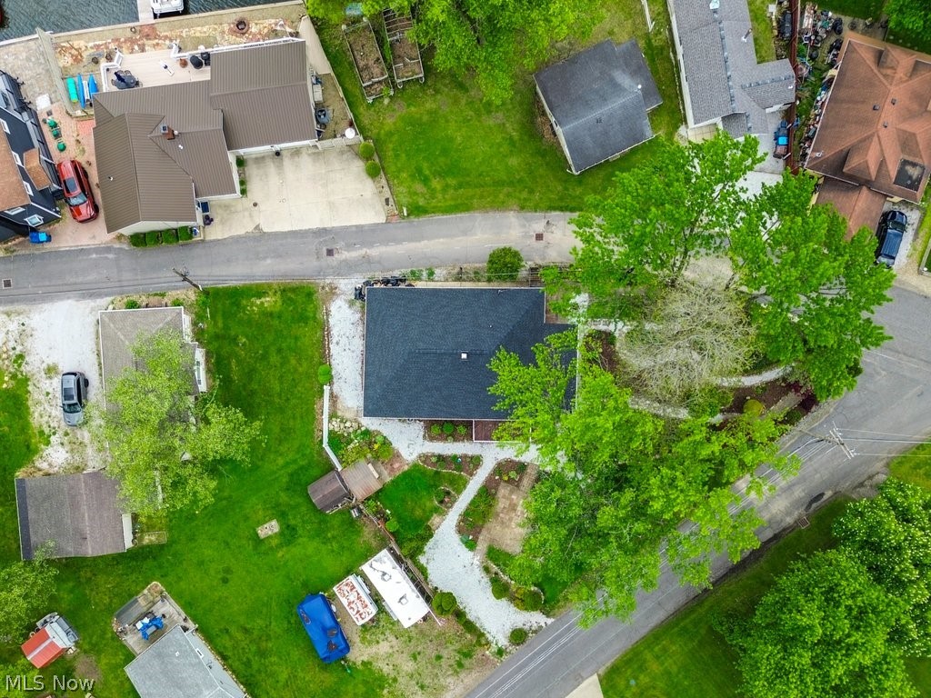 Caston - Residential