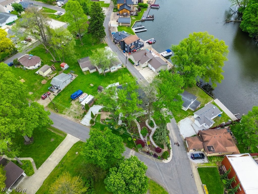 Caston - Residential
