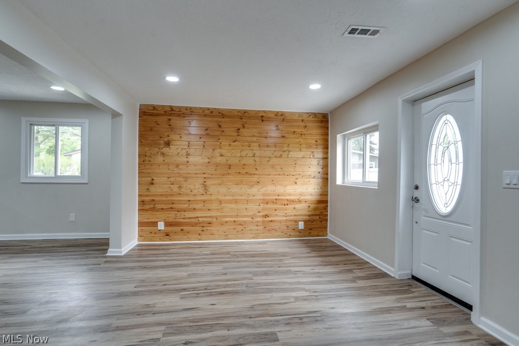 Caston - Residential