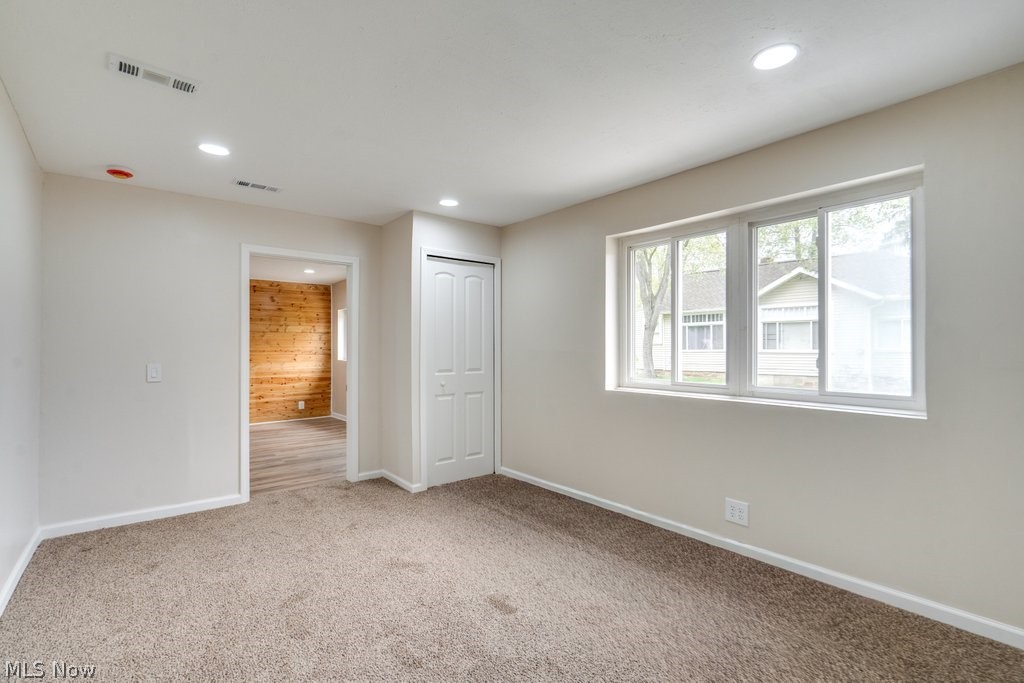 Caston - Residential