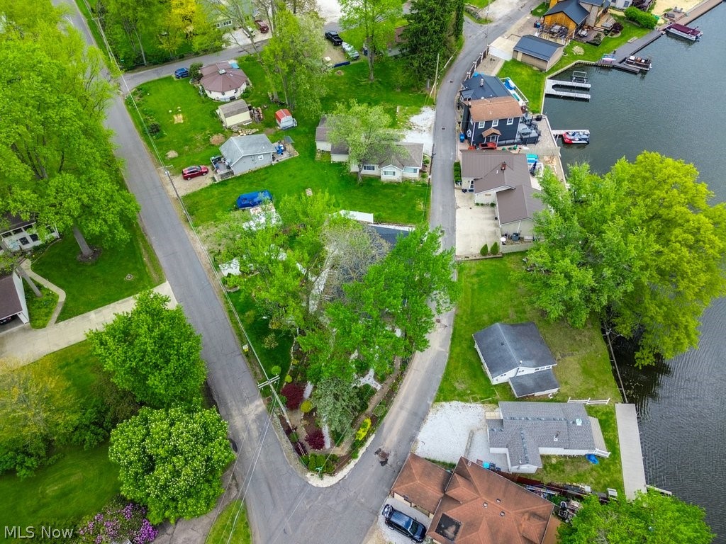 Caston - Residential