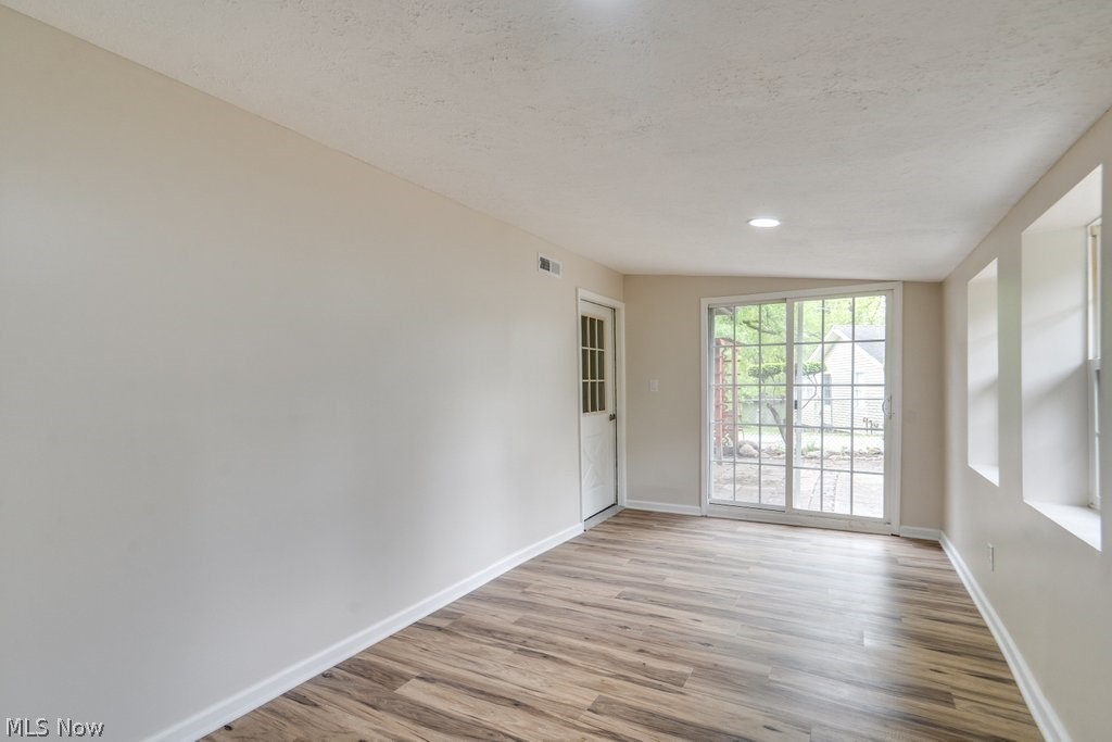 Caston - Residential