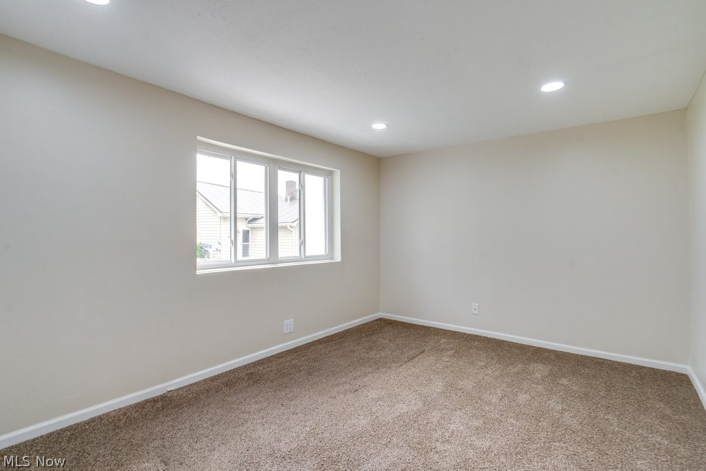 Caston - Residential