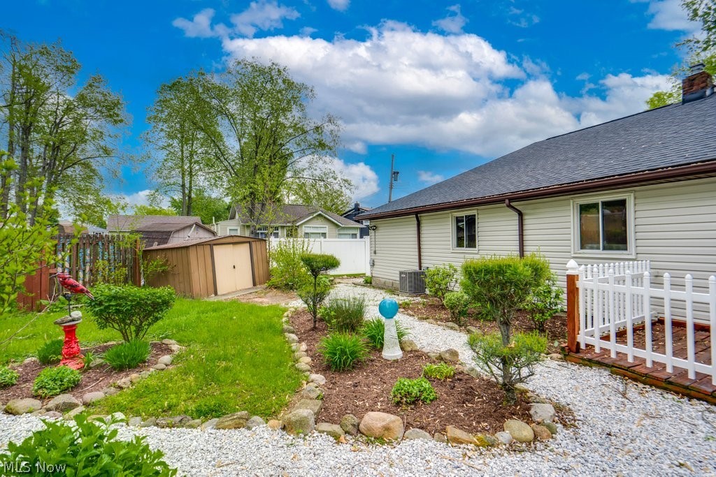 Caston - Residential