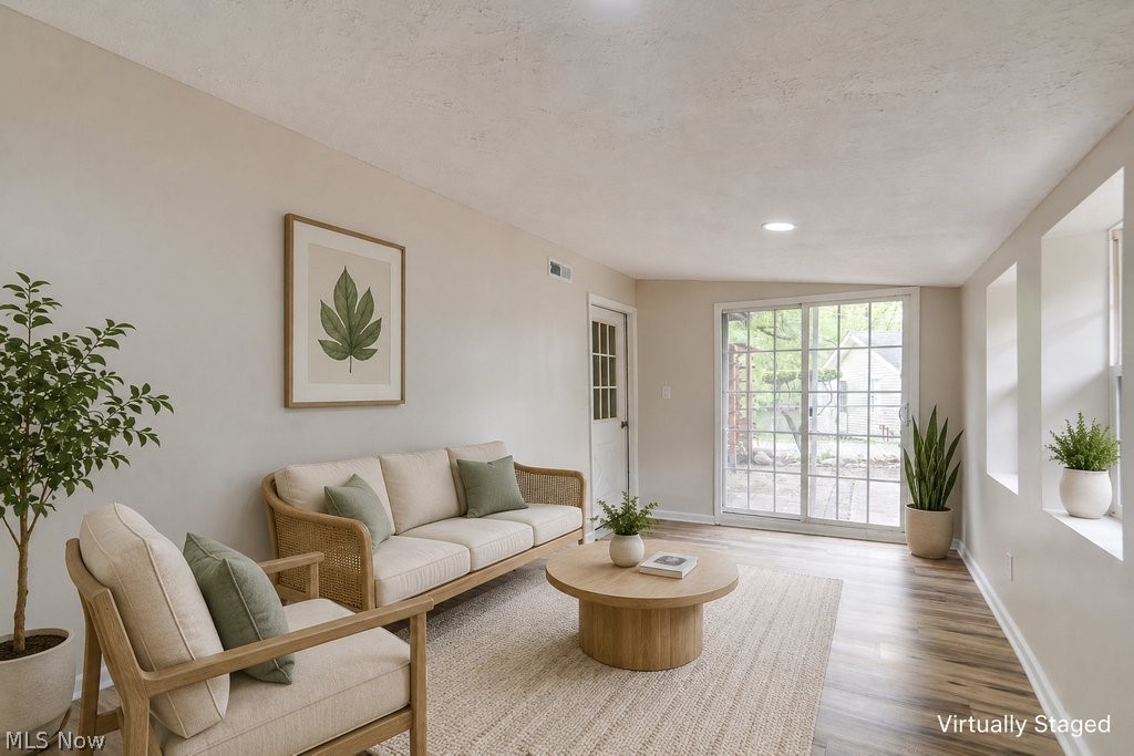 Caston - Residential