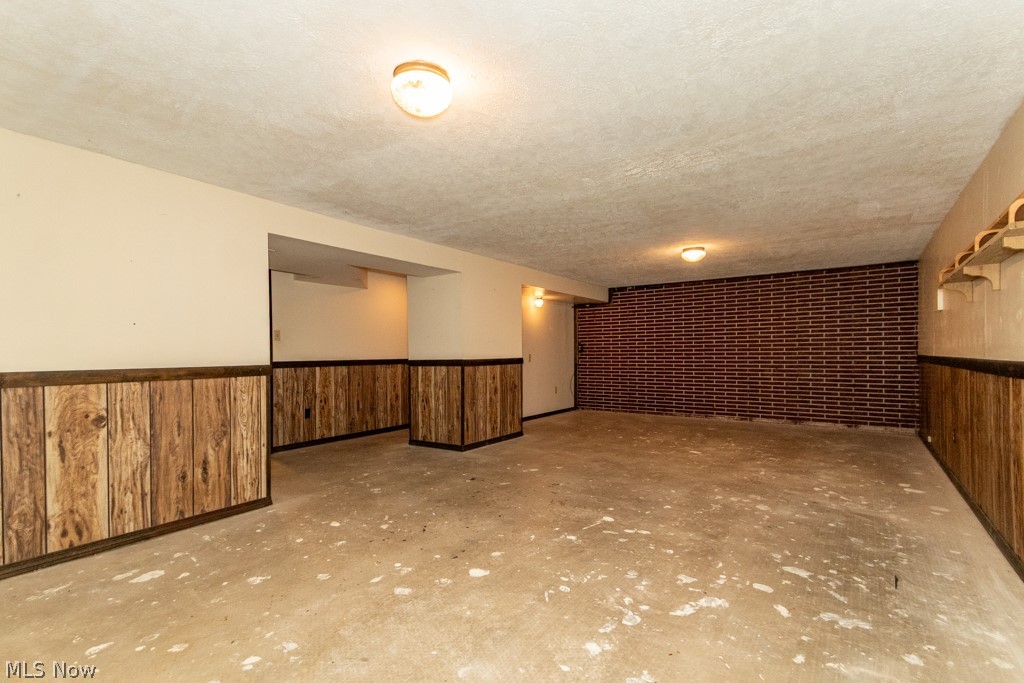 Walton Hills - Residential