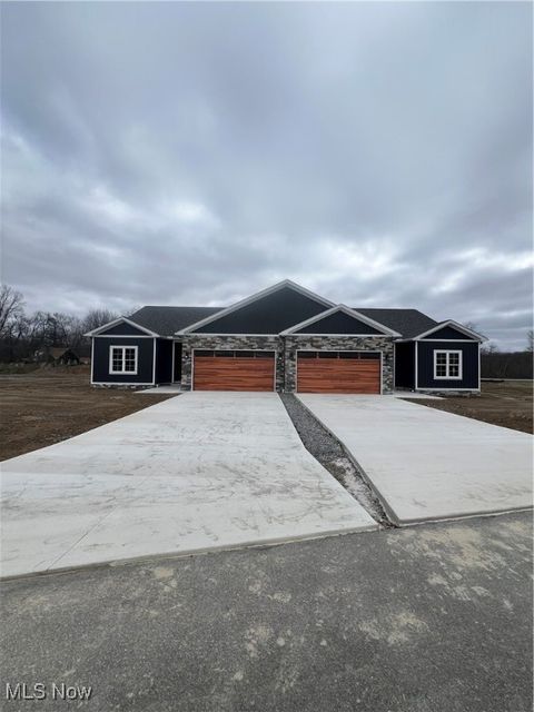 Condo For Sale - 8721 Harvest Glenn Trail Trl #21<br/> Poland, OH 44514