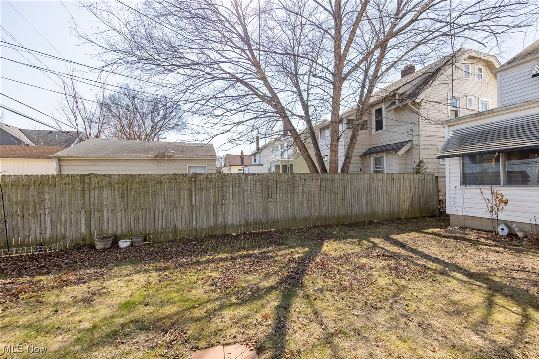2181 Wyandotte Avenue, Lakewood, Ohio image 34