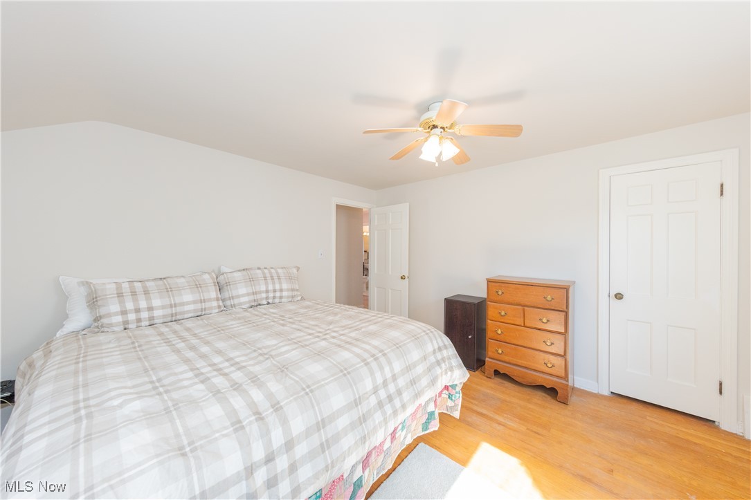 2181 Wyandotte Avenue, Lakewood, Ohio image 17