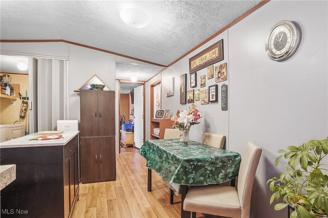 28 E Buddy Street, New Franklin, Ohio image 15