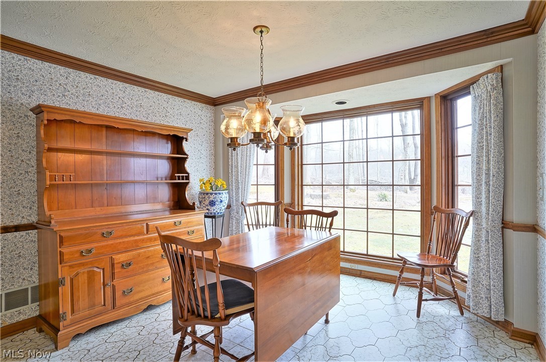 Leonard - Residential