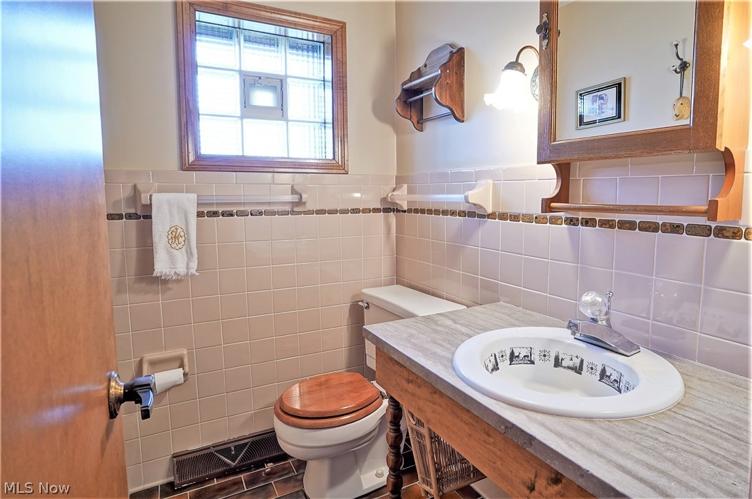 Leonard - Residential