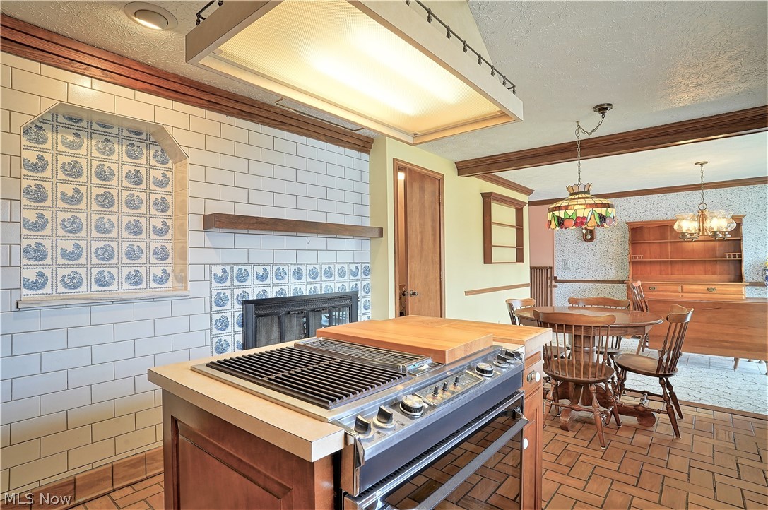 Leonard - Residential