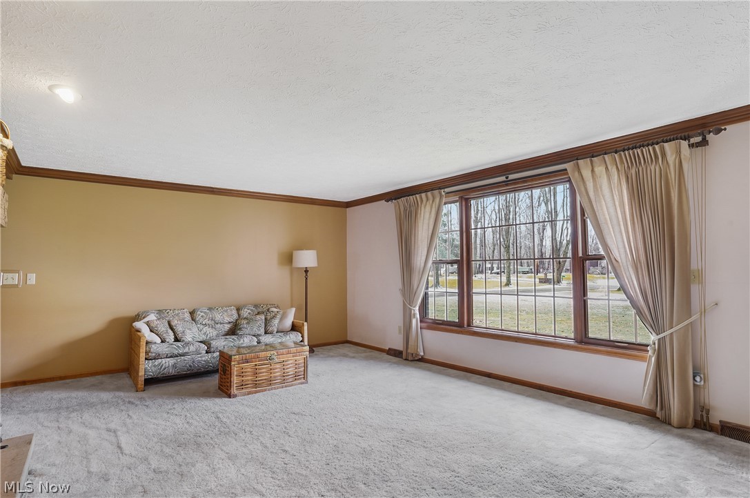 Leonard - Residential