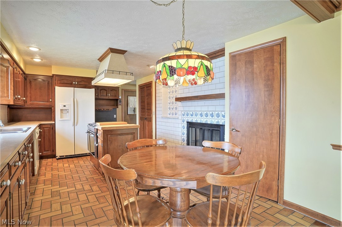 Leonard - Residential