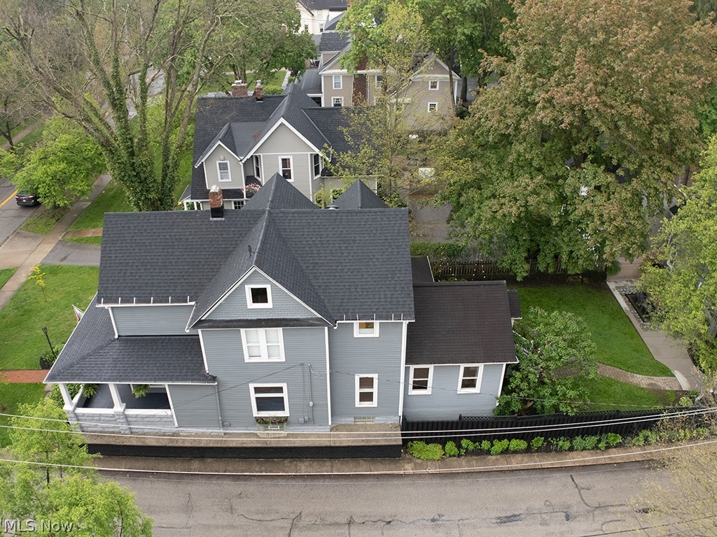 132 South Franklin Street