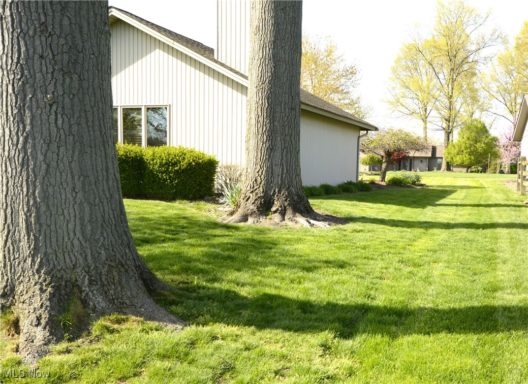 8824 Gatewood Drive, North Ridgeville, Ohio image 40