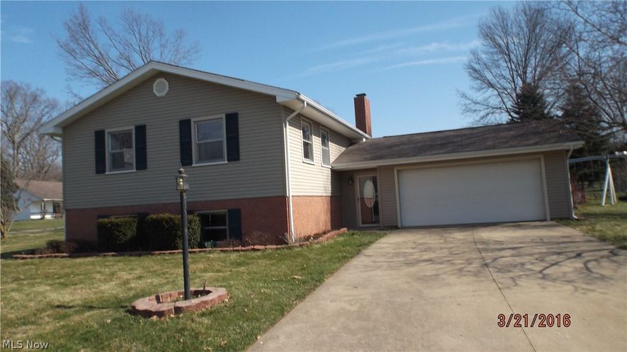 Great house in a wonderful neighborhood-3 bedrooms, 2 baths-huge yard-updated kitchen & baths-open dining room and Living room with fireplace-quick drive to Canton or Dover, New Phila. Excellent schools. Walking distance to Zoar wetlands and Towpath.