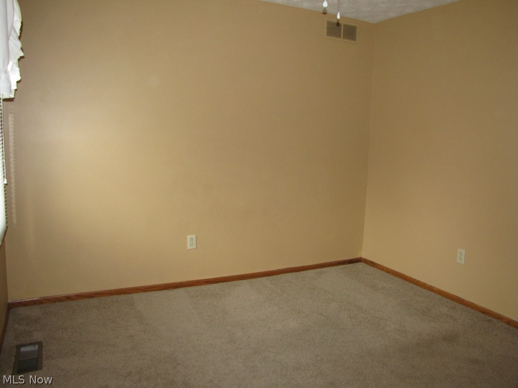 Peppertree Estates - Residential Lease