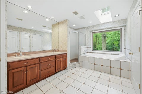 Tiny photo for 1881 Quaker Lane, Salem, OH 44460 (MLS # 5219381)