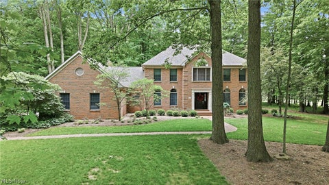 Photo of 1881 Quaker Lane, Salem, OH 44460 (MLS # 5219381)