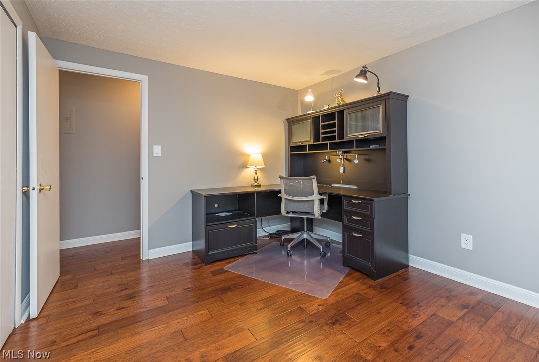 Sunrise Cove Condo 04 - Residential