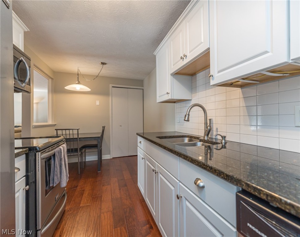 Sunrise Cove Condo 04 - Residential