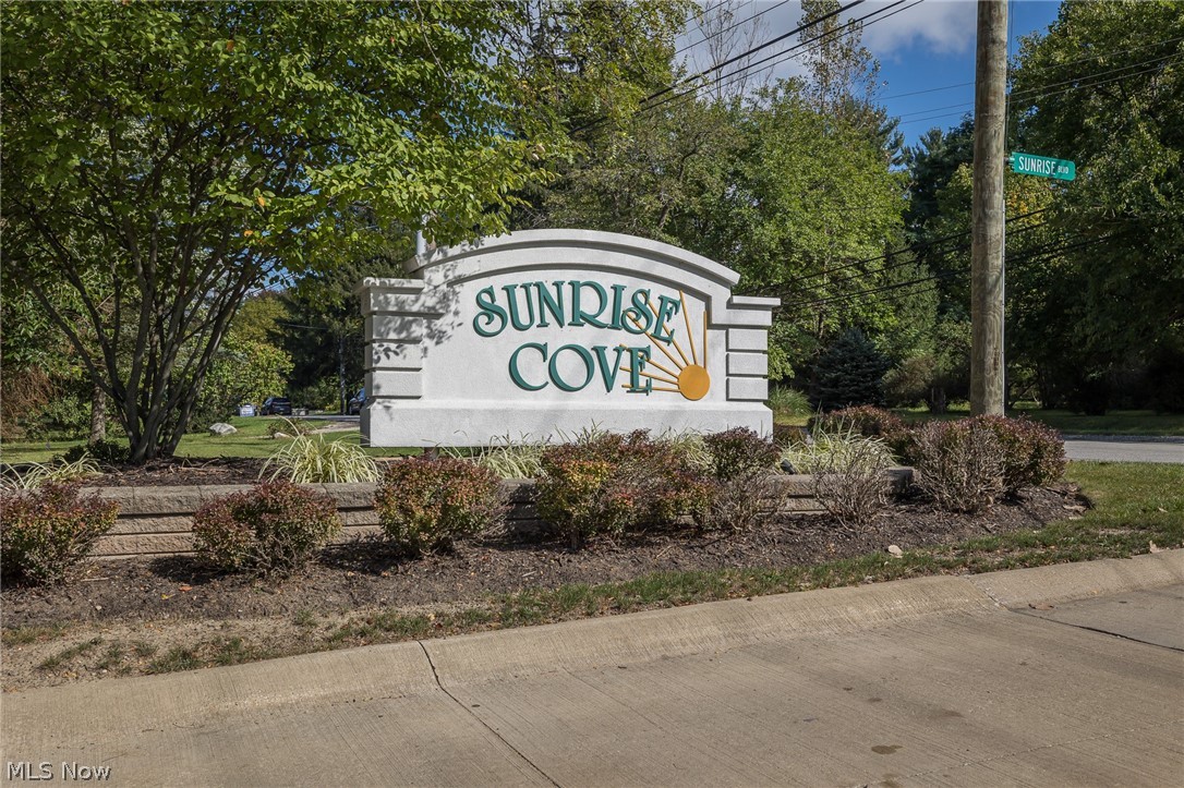 Sunrise Cove Condo 04 - Residential