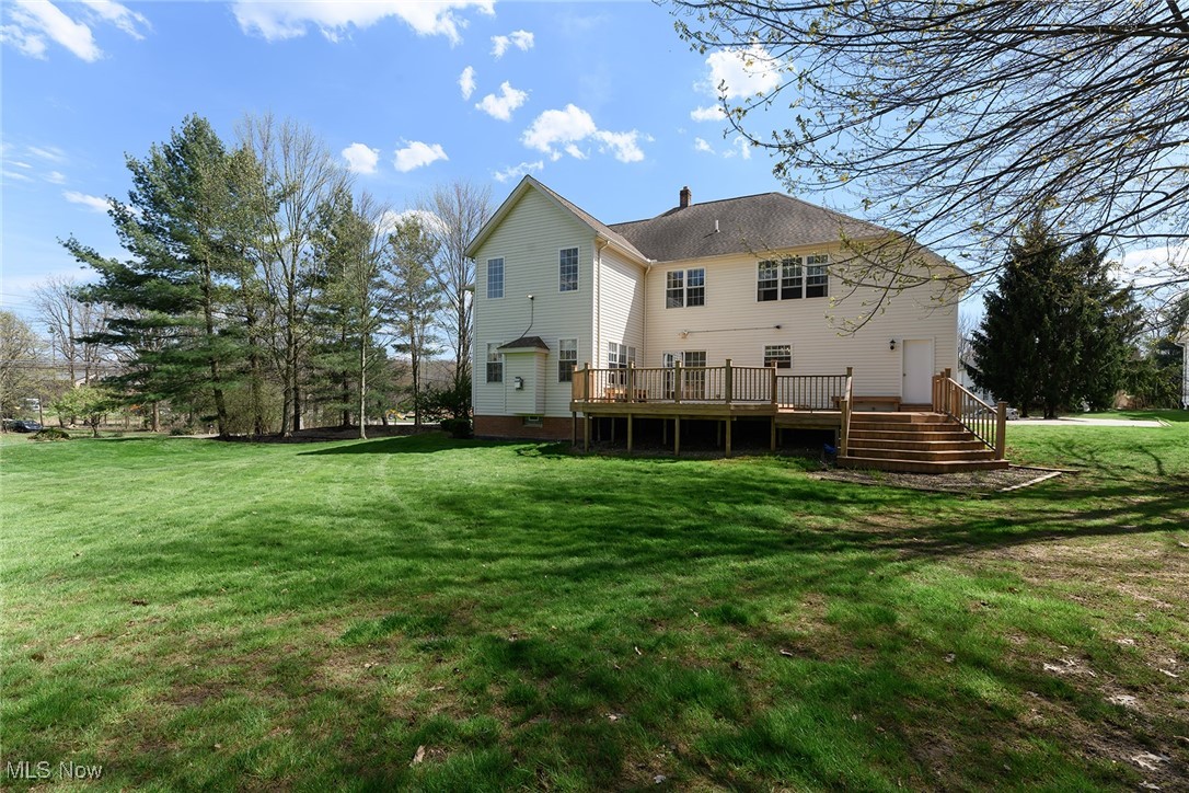 36300 Spicebush Lane, Solon, Ohio image 46