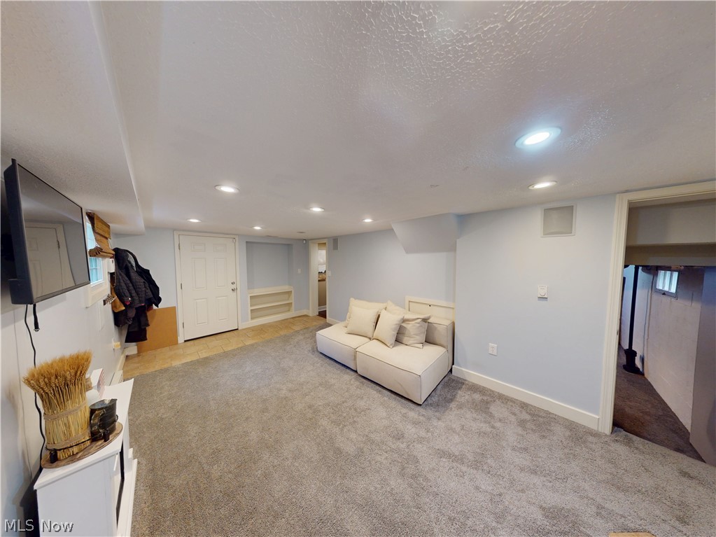 Springfield 08 - Residential