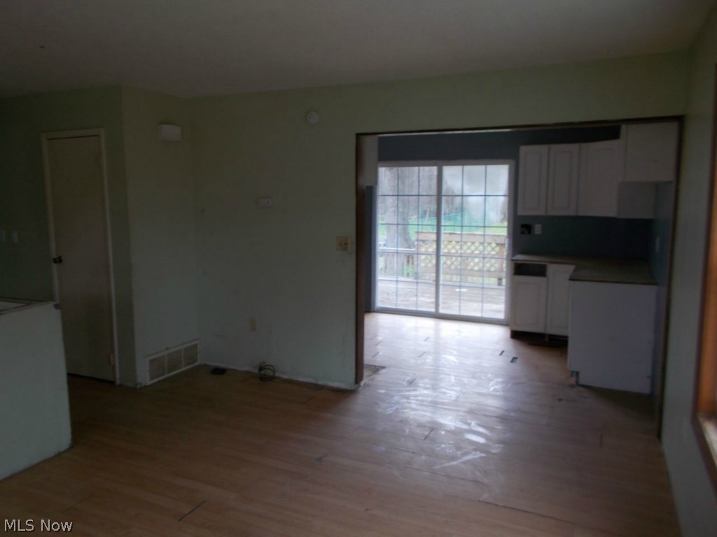 North Broadway Garde - Residential