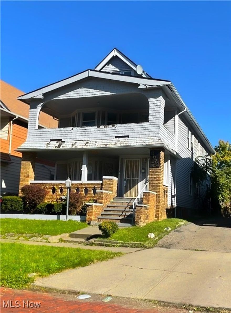 New to the market!!! A Large Sturdy multi family cash flowing Duplex. The property is currently occupied and rented. The property has 5 rooms and 2 bedrooms per unit. The property has a large finished basement with common laundry and storage area.
