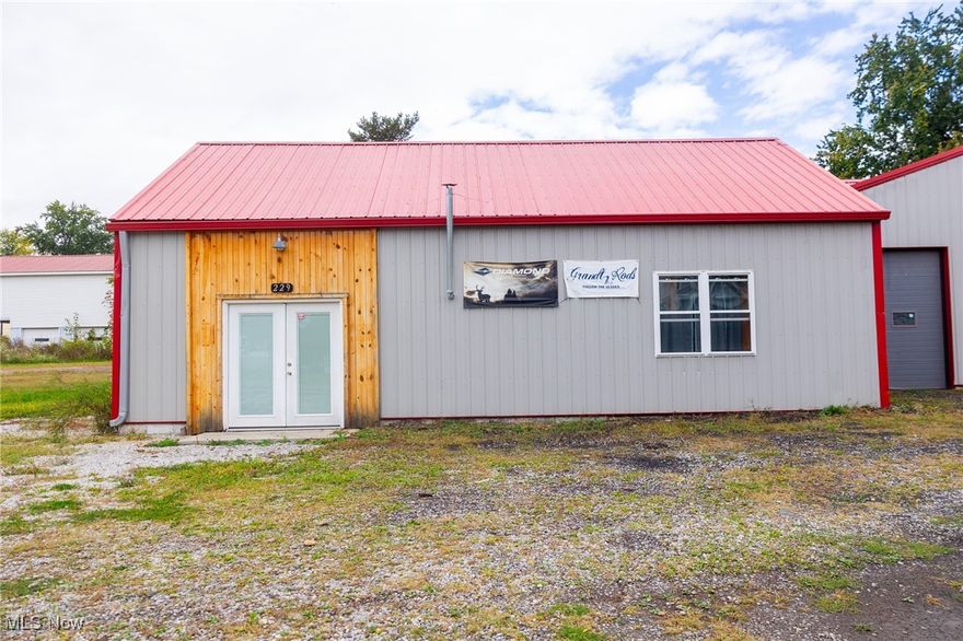**FOR SALE OR LEASE – REMODELED COMMERCIAL PROPERTY ON NEARLY 1 ACRE IN WEST FARMINGTON, OHIO** If you're looking for a commercial facility with room to grow, ample parking, and endless potential, this is the one! Sitting on 0.96 acres in the heart of West Farmington—just minutes from Middlefield—this remodeled 5,100+ sq. ft. building has been updated within the past 10 years and offers incredible flexibility. It features approximately 1,000 sq. ft. of prime retail space, plus over 4,000 sq. ft. ideal for a fix-it shop, woodworking business, warehouse, or expanded retail operations. The property includes an office, bathroom, lunchroom, large open workspace, and multiple garage doors for easy access. With public utilities and electric already on site, it’s a true turnkey opportunity for entrepreneurs looking to start or expand their business. Whether you're in retail, trades, or light manufacturing, this unique property is ready to work for you!