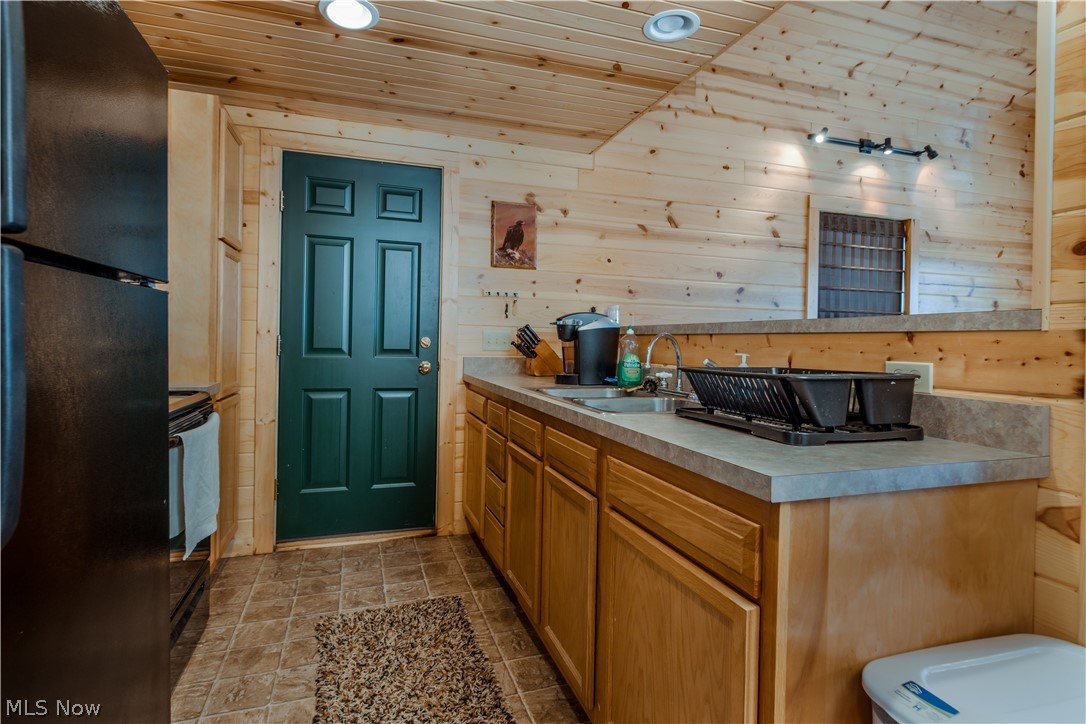 Bear Vly West Prop - Residential