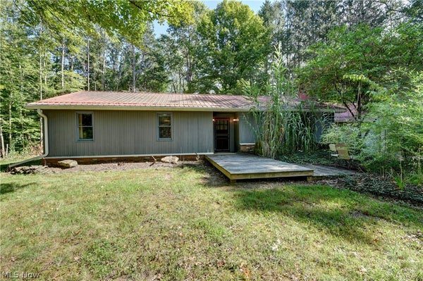 33111 TOWNSHIP ROAD 490, KILLBUCK, OH 44637 - Image b3ac7c32d1fa8619bb54b4fe22baa3ee/3935564560