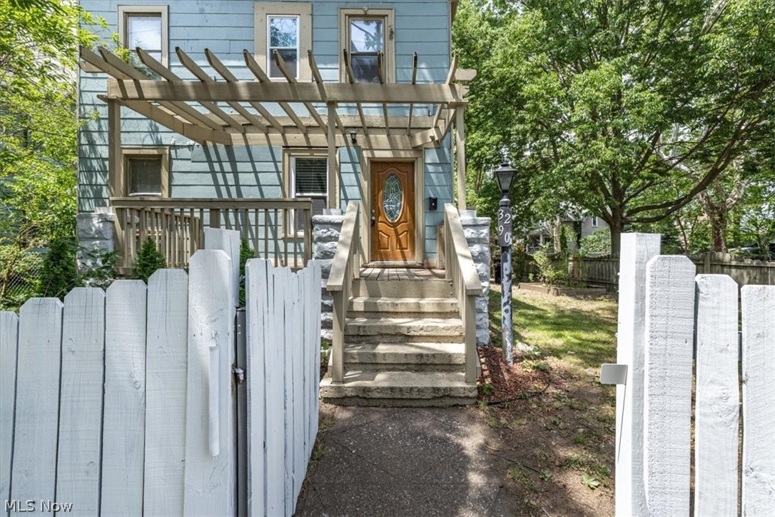 3290 W 17th Street