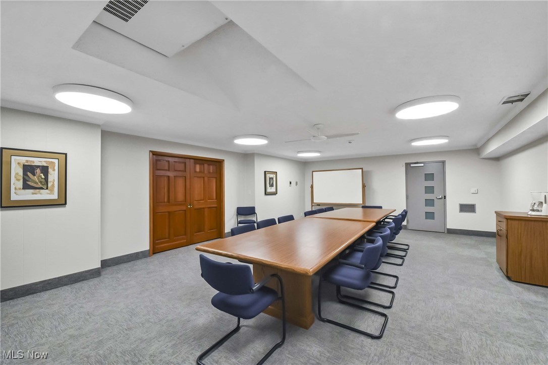 12900 Lake Avenue #127, Lakewood, Ohio image 38
